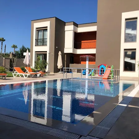 Eva Aparthotel